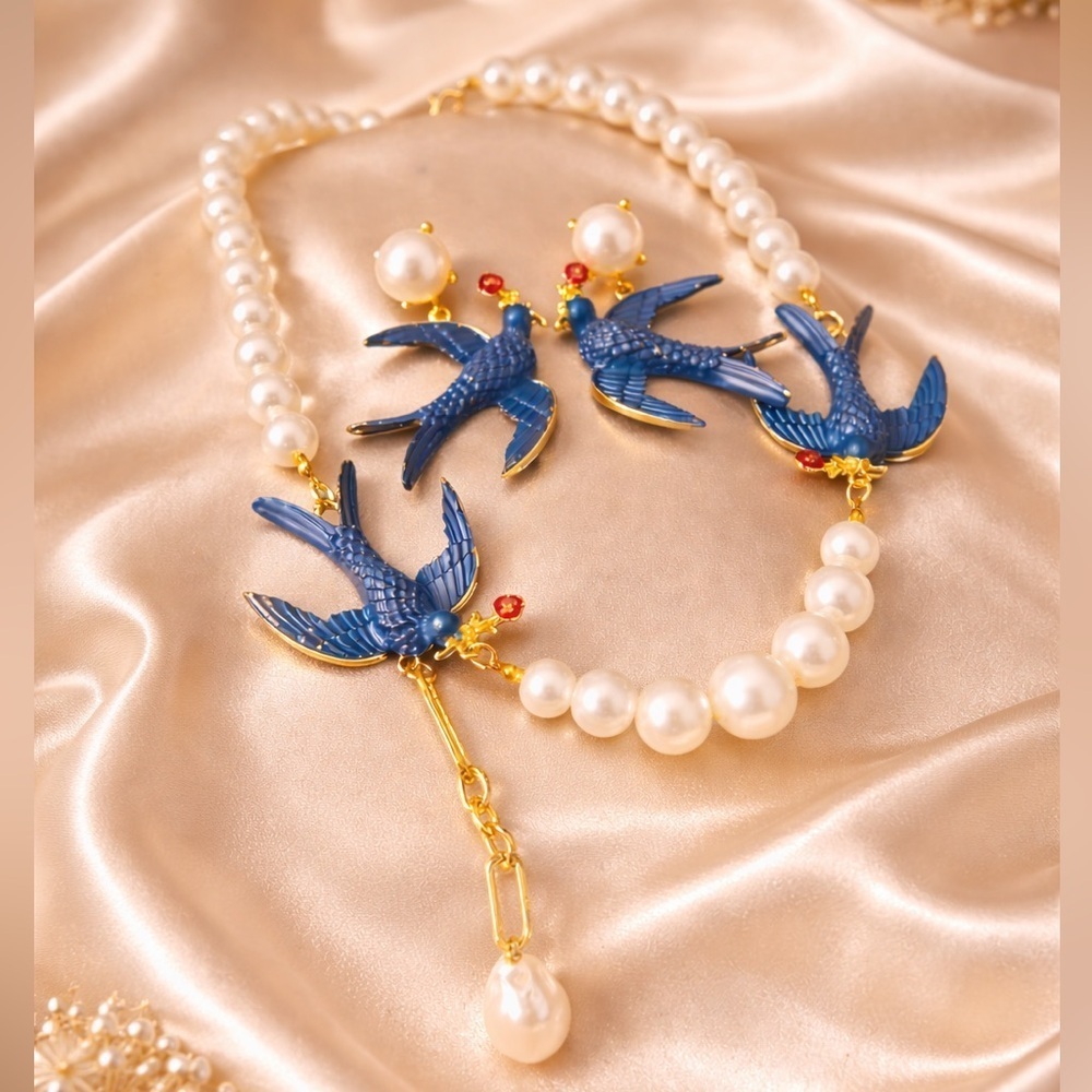 Vintage Swallow Pearl Gold Couture Necklace Earrings Set
